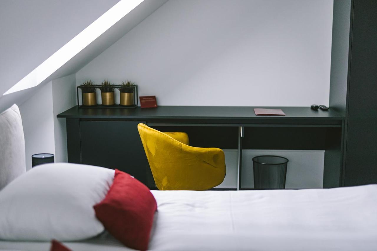 Savoy Residence Osijek Extérieur photo