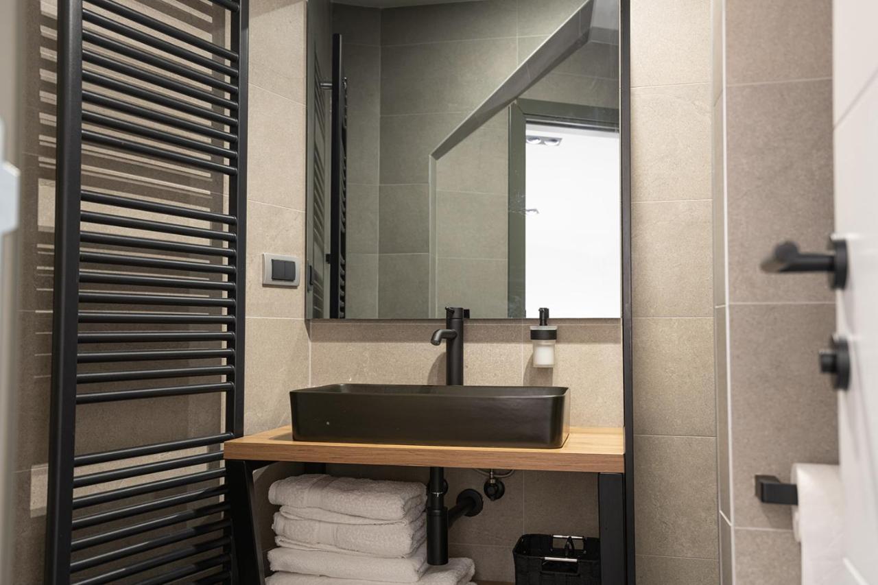 Savoy Residence Osijek Extérieur photo